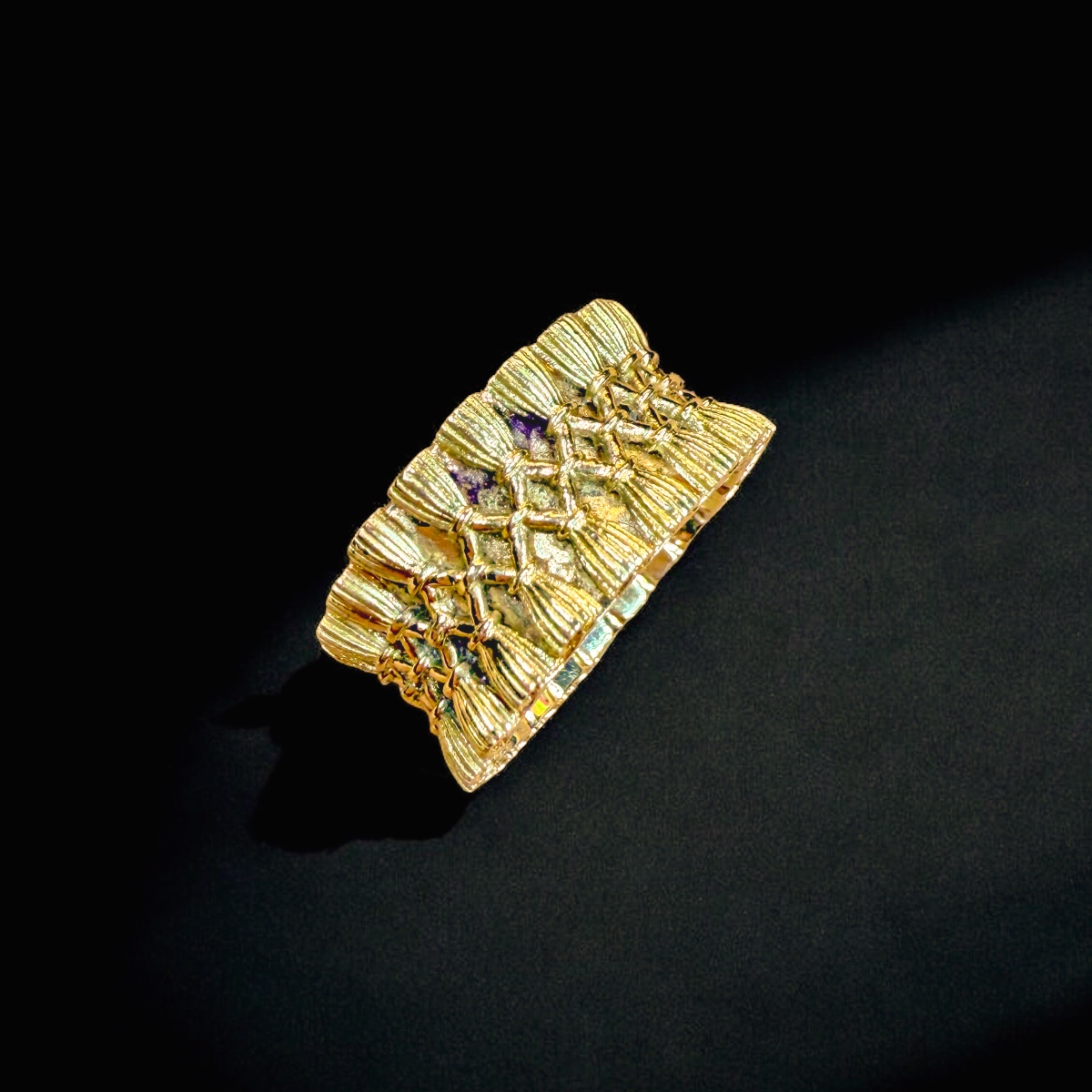 Bague Passementerie signée Boucheron