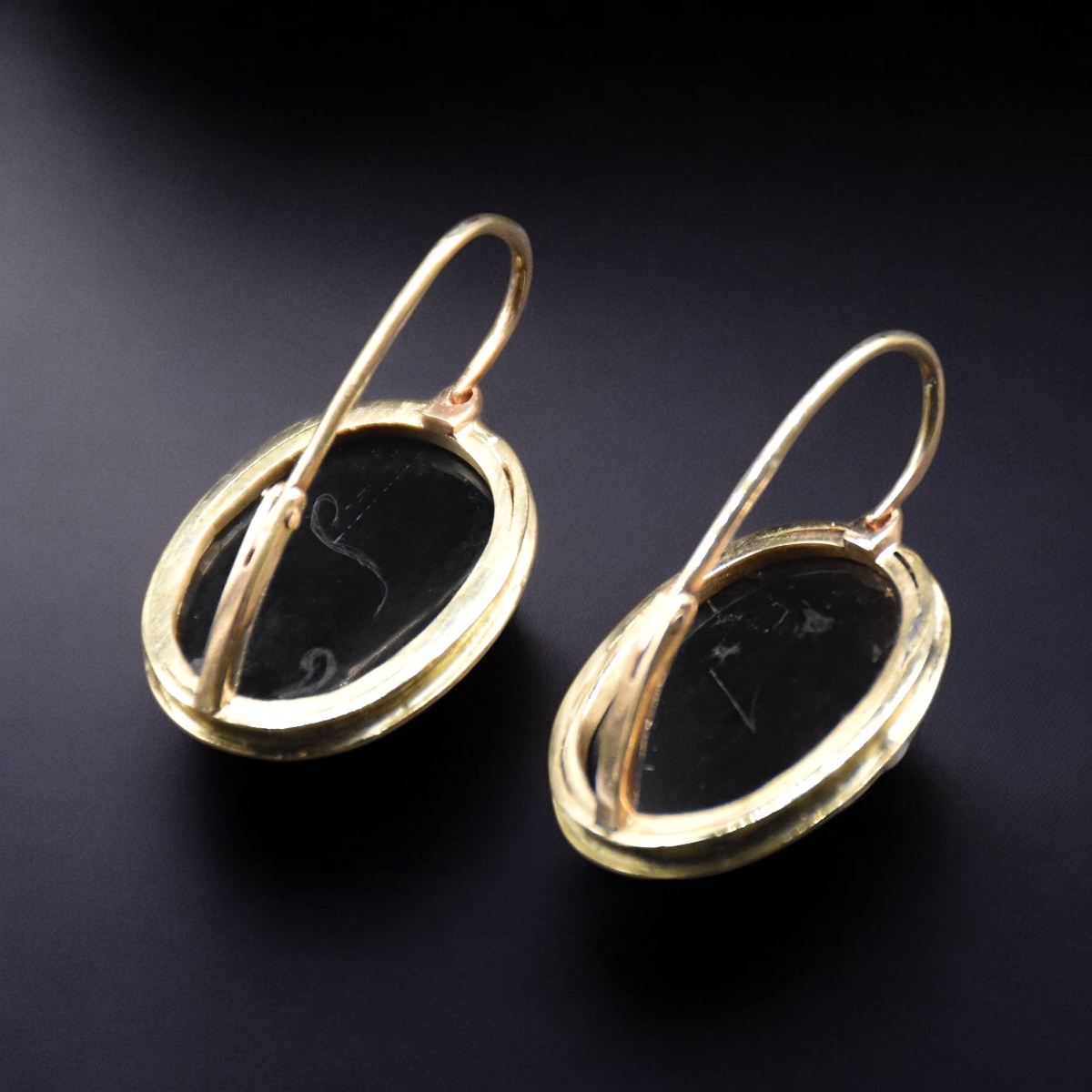 Boucles d’oreilles avec camées féminins-photo-1