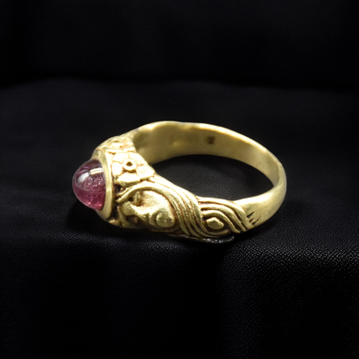 Art Nouveau Ring – Female Faces-photo-3