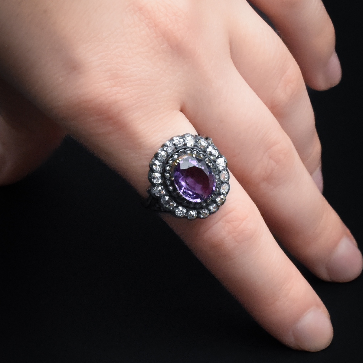 Bague améthyste et diamants - Travail fin du XIXe siècle-photo-1