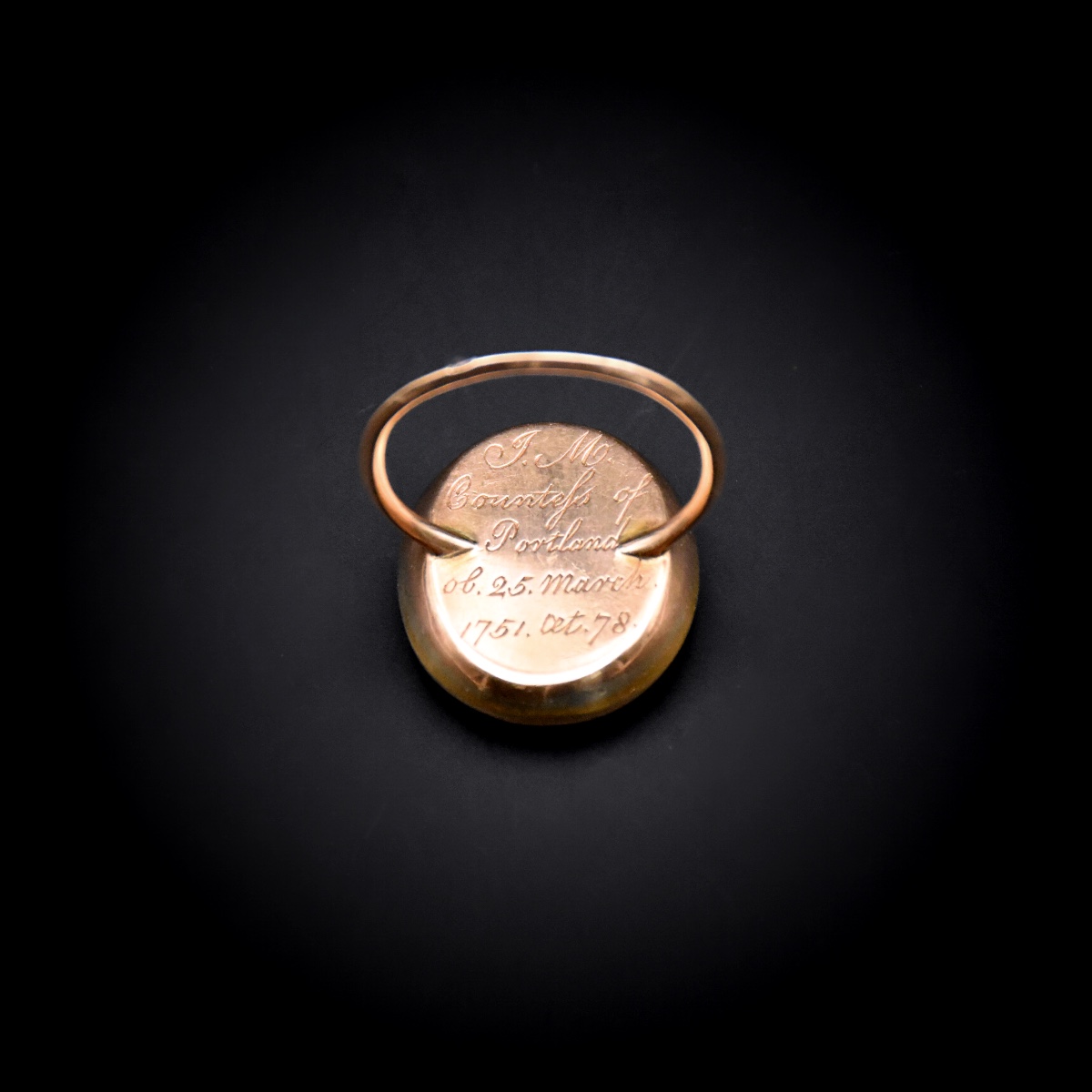 Bague souvenir à l’imitation du camée, Comtesse de Portland - Travail anglais-photo-4