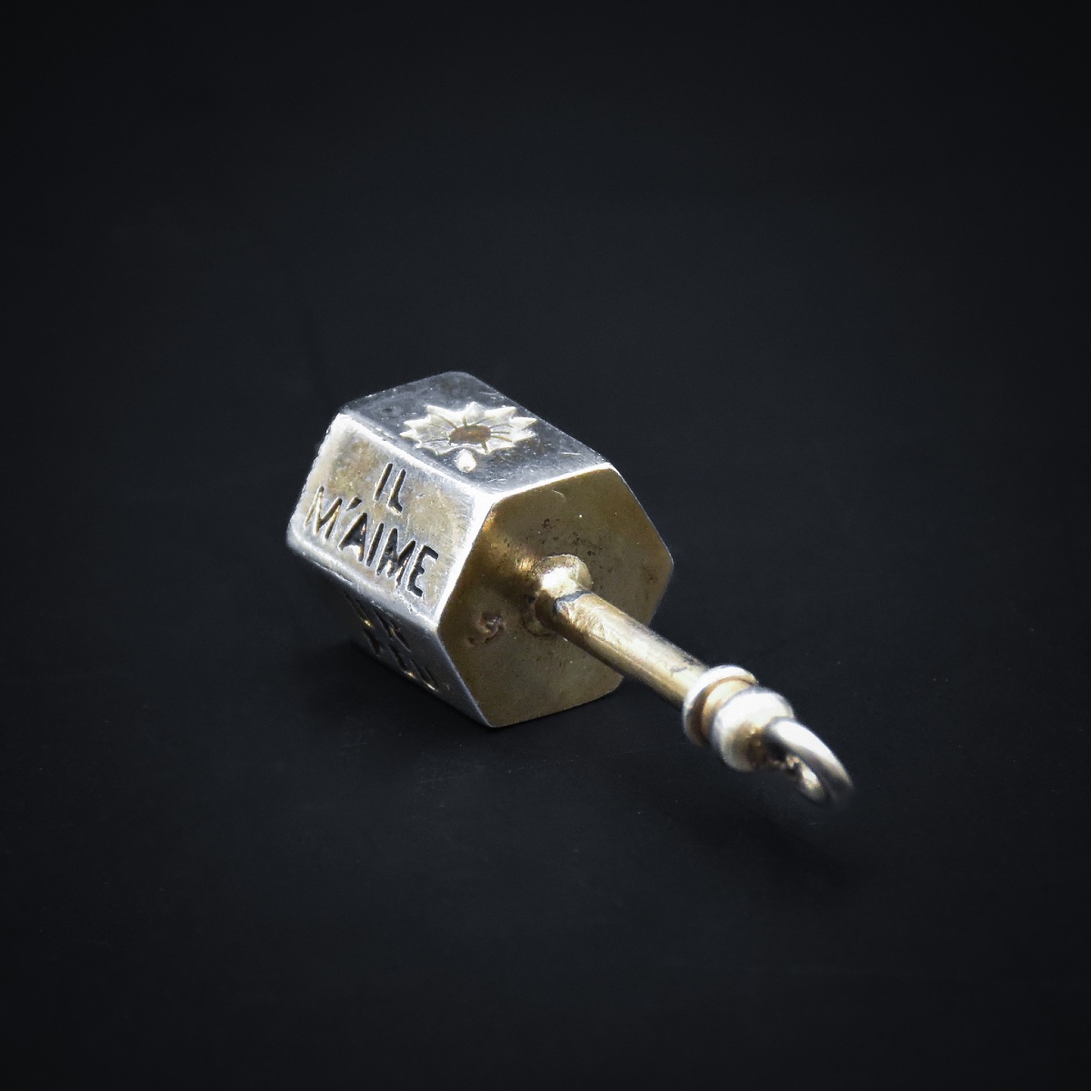 Toupie de sentiment / Spinner en argent « Il m'aime, un peu, beaucoup » – France, XIXème siècle-photo-2