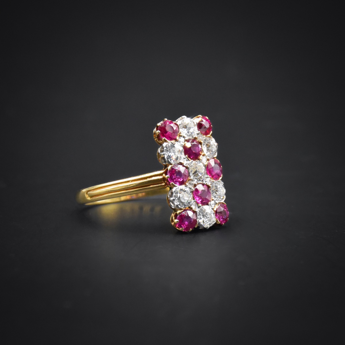 Bague rubis et diamants - Travail français vers 1900-photo-4