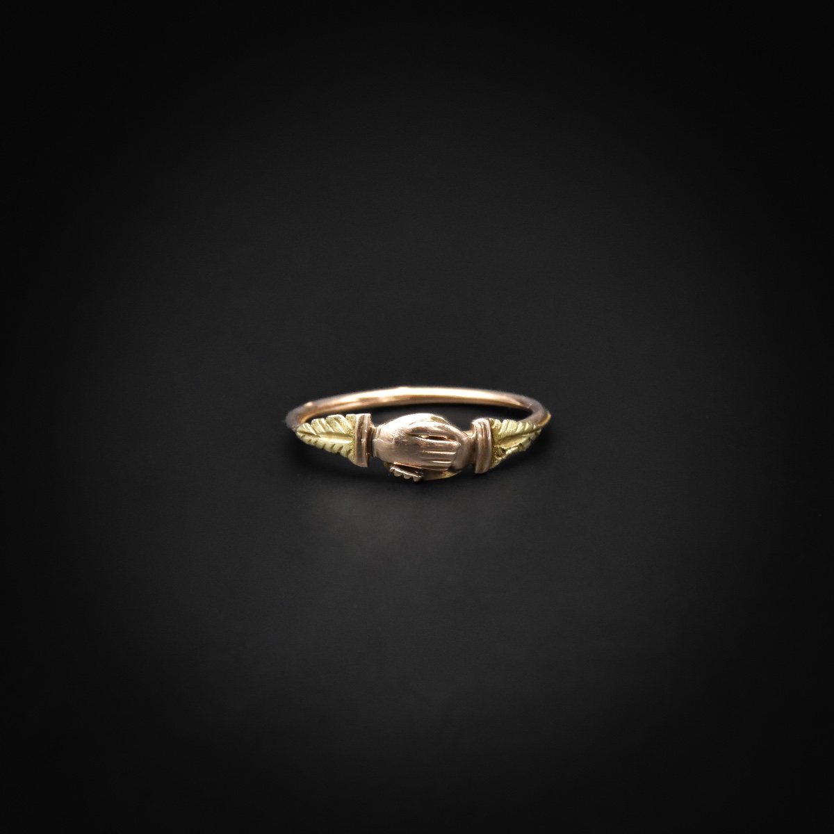 Bague « Fede » / Bague de foi en or rose et or vert 18 carats – Travail français, fin XIXe