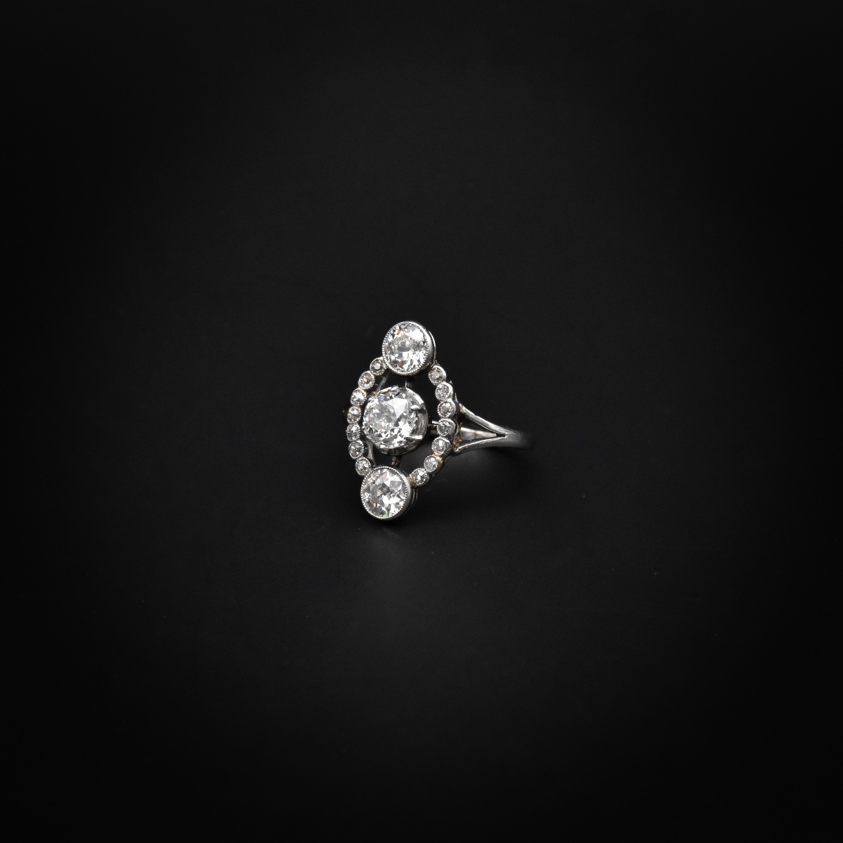 Platinum And Diamond Ring - Circa 1910-photo-1