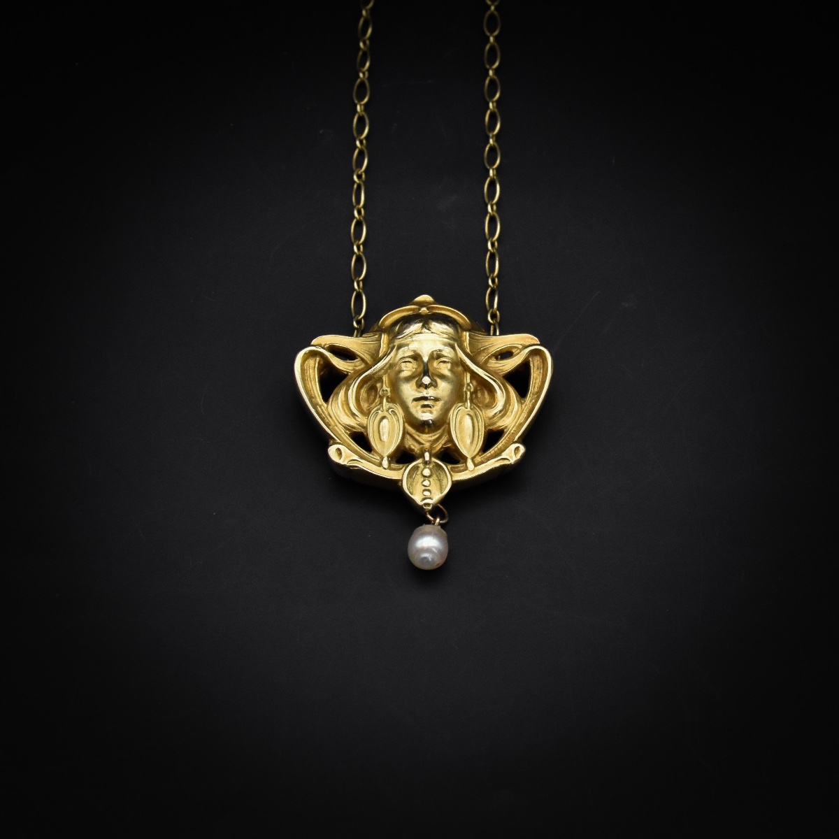 Art Nouveau Pendant Featuring A Female Figure - Lucien Janvier, Circa 1900-photo-2