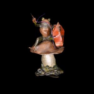 Sewing Frog – Viennese Bronze, Late 19th / Early 20th Century – Bergmann Workshop