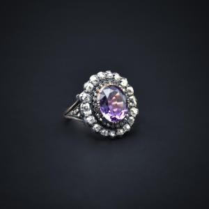 Amethyst And Diamond Ring - Late 19th Century Work