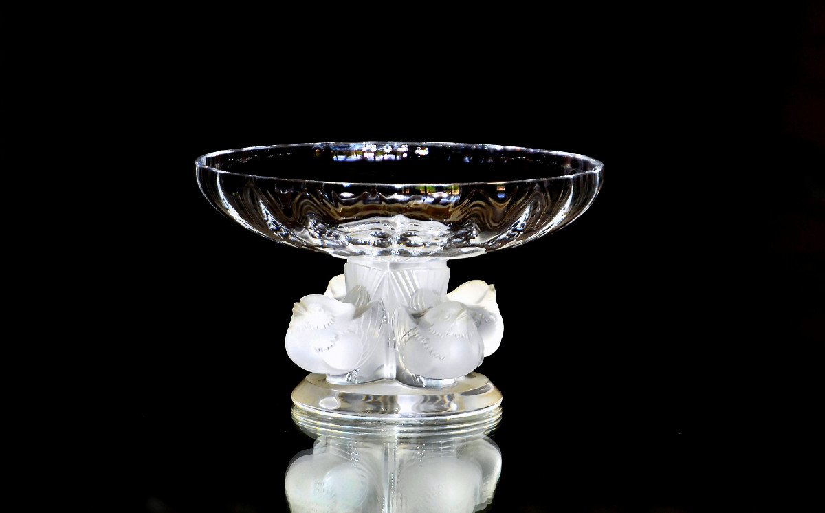 Lalique House. “nogent” Cup In Translucent Ribbed Crystal, Base With Satin-finished Sparrows.