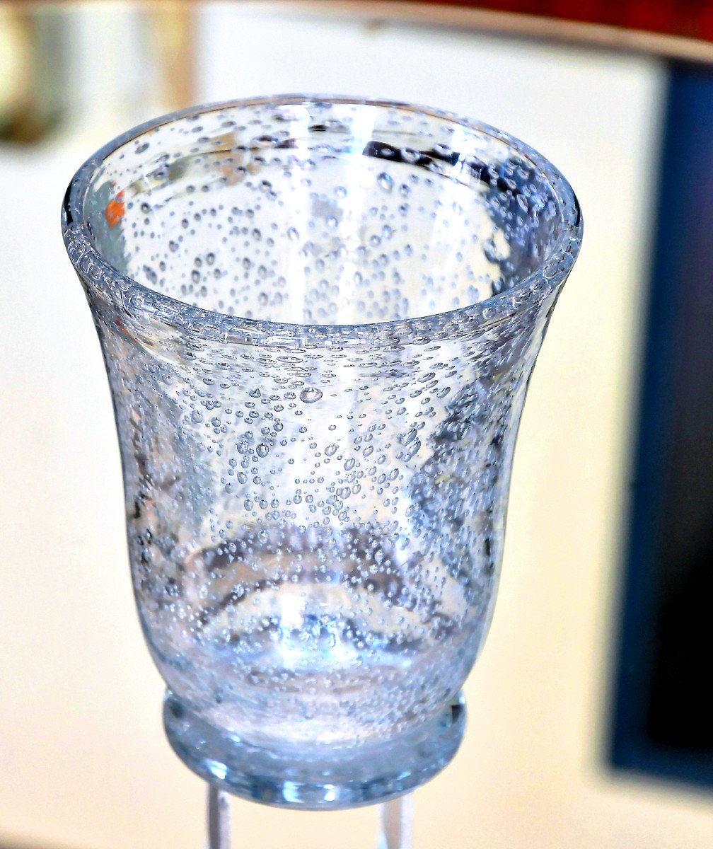 DAUM ☨ NANCY FRANCE. Vase évasé en verre bullé, période Art déco.-photo-2