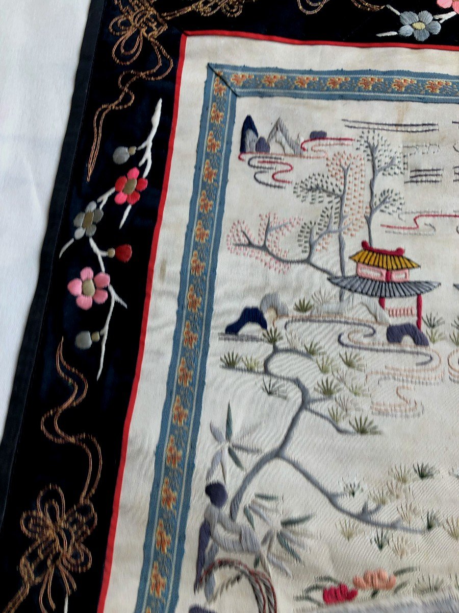 Textile Embroidery China XIXth Century Asia Temple Character-photo-1