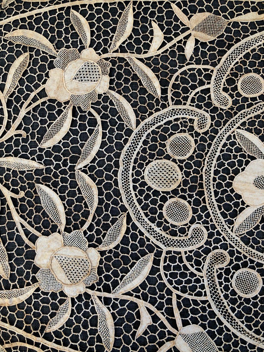 tissu Dentelle De Venise Broderie A L Aiguille XIXème Siecle-photo-3