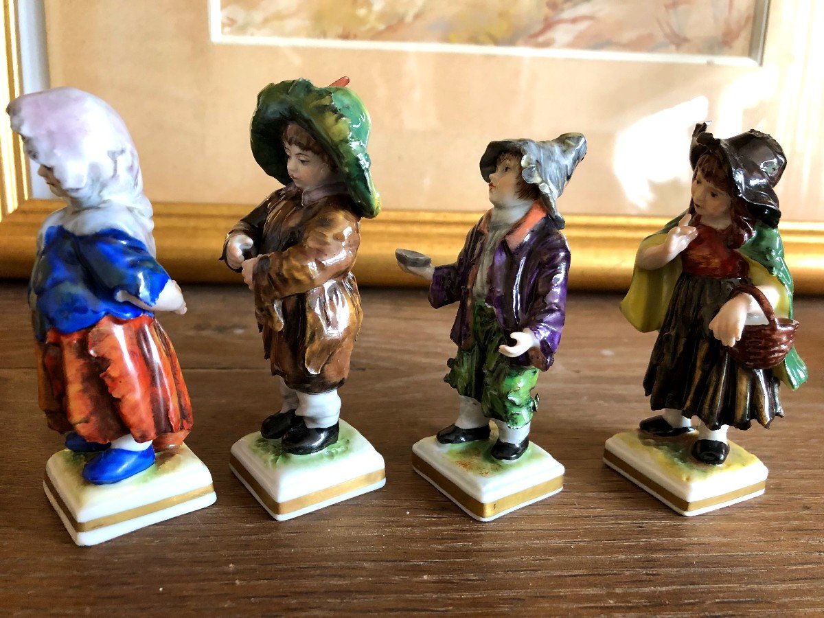 4 Polychrome Porcelain Beggar Child Characters Crown Saxe Meissen-photo-1