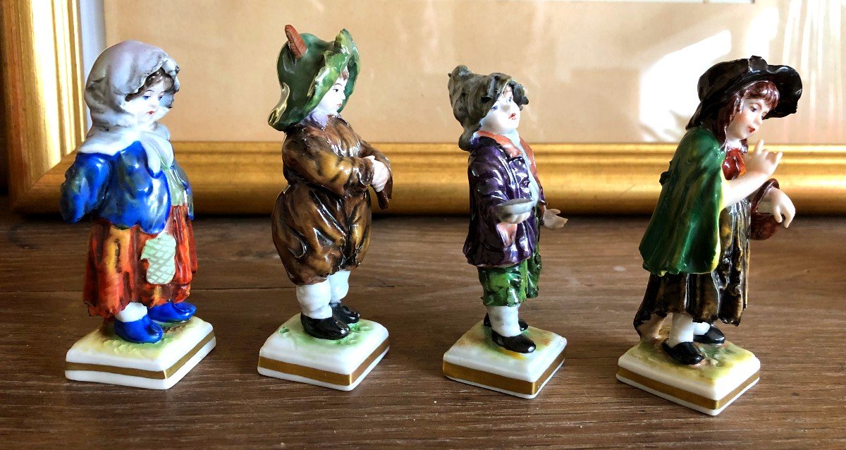 4 Polychrome Porcelain Beggar Child Characters Crown Saxe Meissen-photo-2