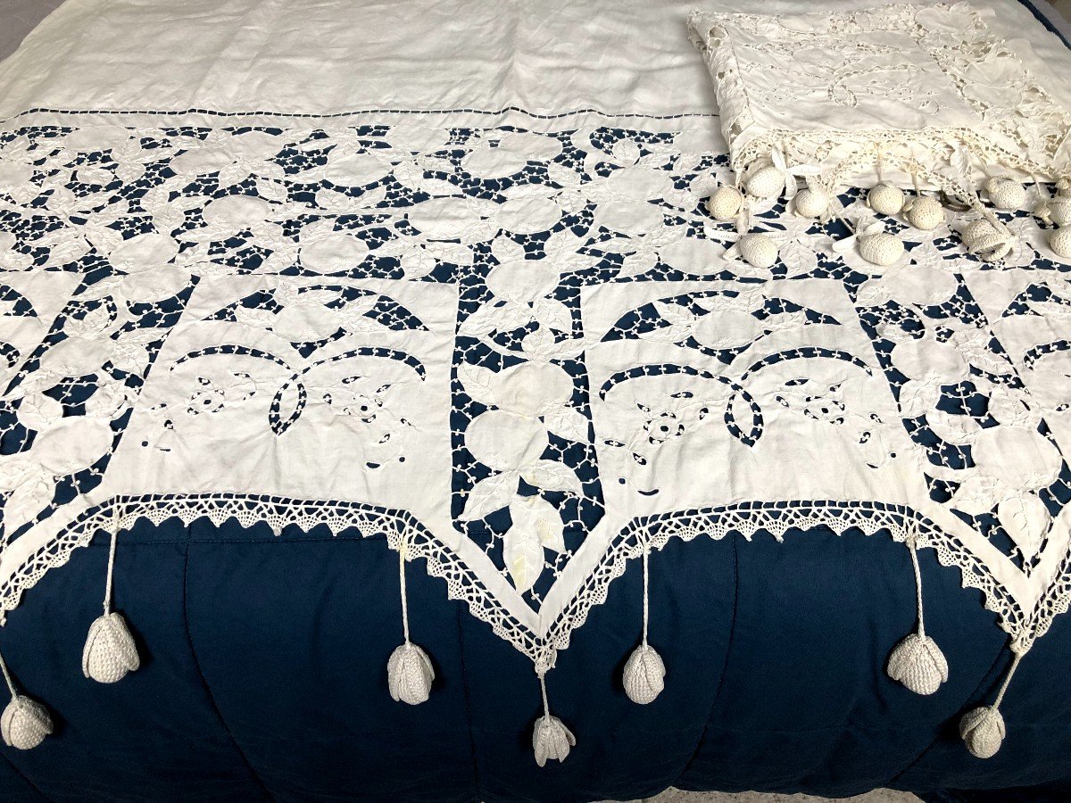 Pair Of 1900 Embroidered Cantonnieres Curtains