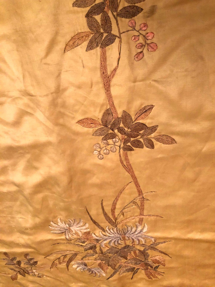 Tissu tenture jaune d or Broderie Main Vietnam Combat De Coq Debut XXème Siecle Asie-photo-4