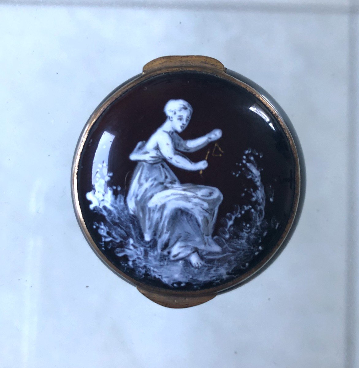 Boite A Priser a Pilule Pilulier Tabac Opaline Emaillée Et Pomponne XIXème Siècle Napoléon III