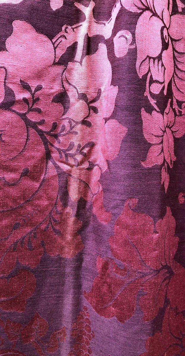 Pair Of 18th Century Damask Curtains With Grapes And Acanthus-photo-8
