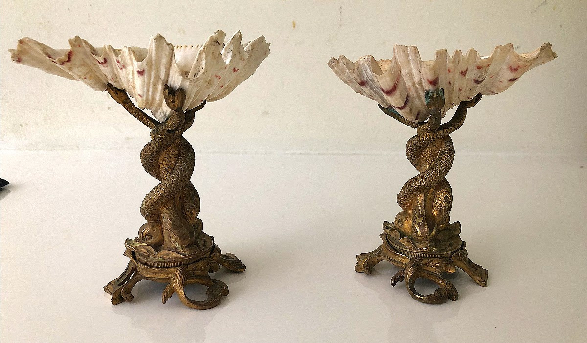 Paire De Benitiers Coquillage Aux Trois Dauphins Coupe Vide Poche Baguier-photo-1