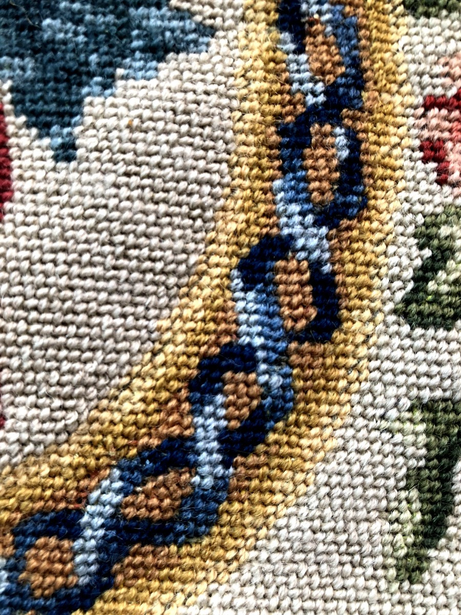 Seat Upholstery With Stitched Seat And Backrest-photo-2
