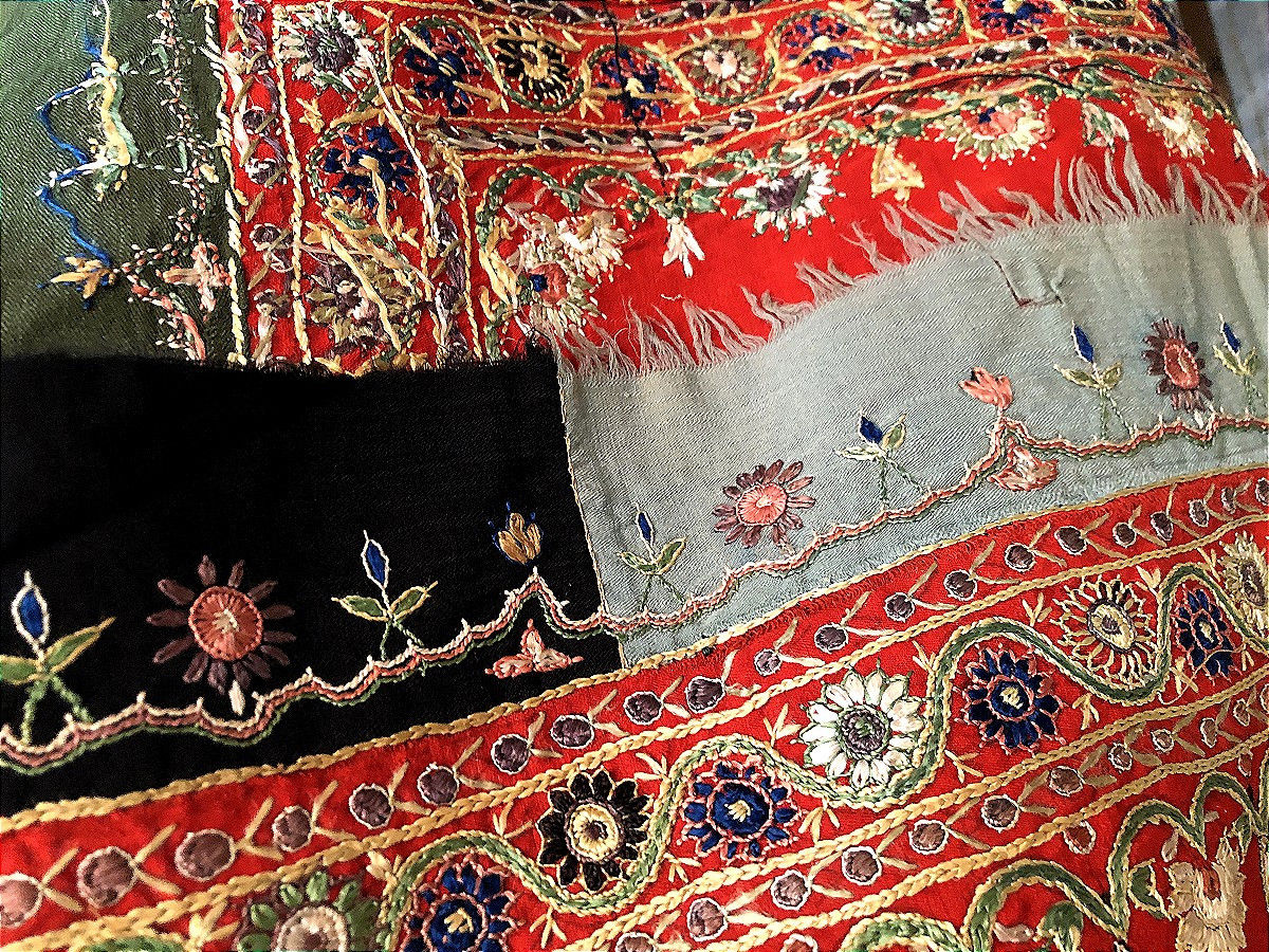 TISSU ANCIEN CACHEMIRE PASHMINA ANDRINOPLE SIGNE BRODERIE XIXème SIECLE-photo-4