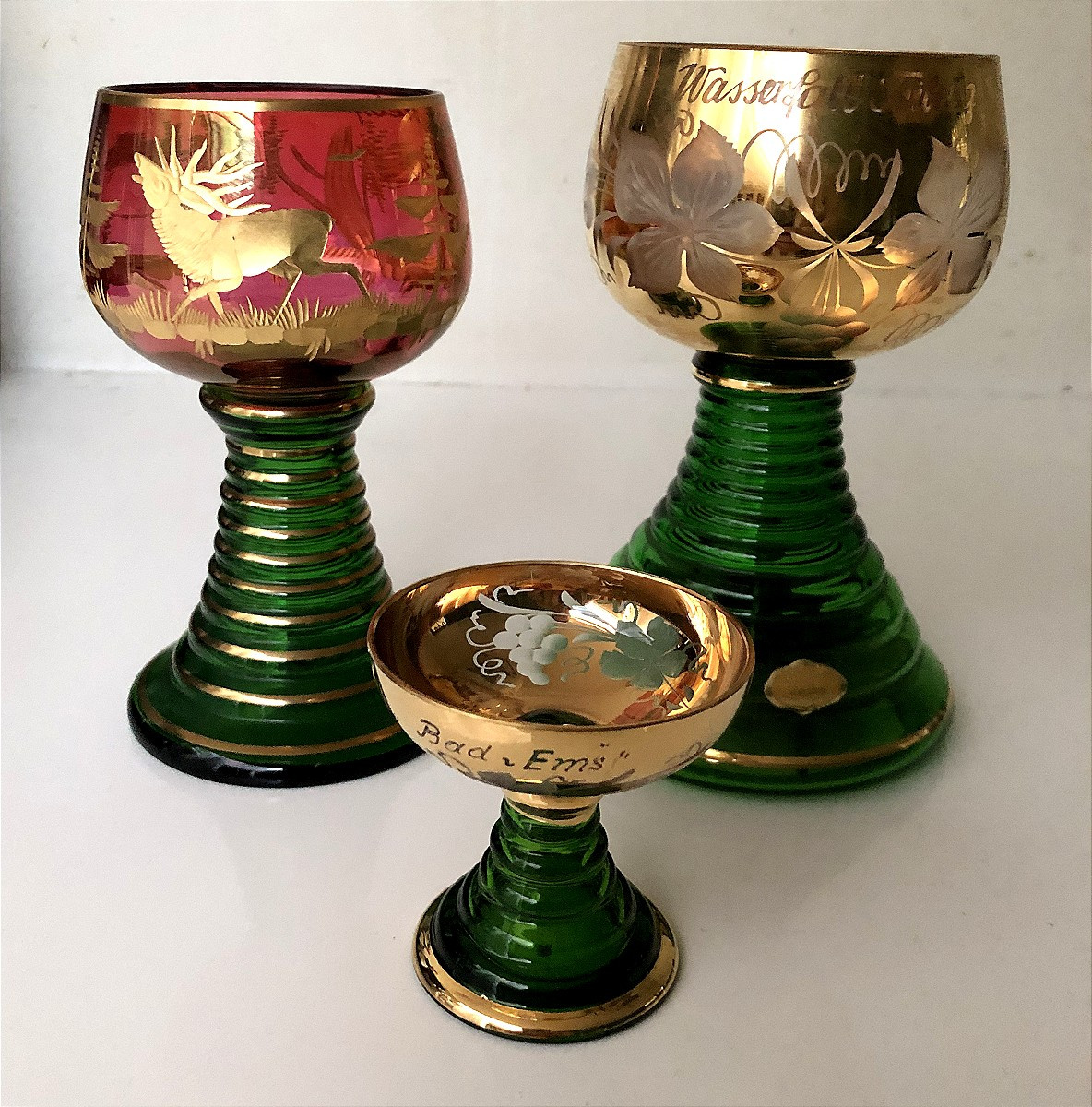 3 VERRES ALSACE  ROEMER A VIN  EN CRISTAL EMAILLE TAILLE COLLECTION ALLEMAGNE