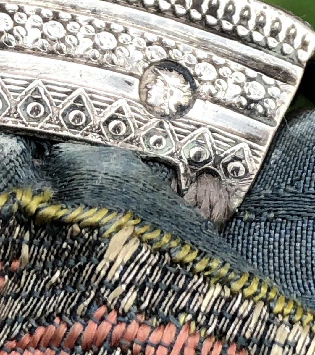 TISSU ANCIEN BOURSE PORTE MONNAIE RETICULE AUMONIERE SAC EN ARGENT MASSIF ET SOIE-photo-4