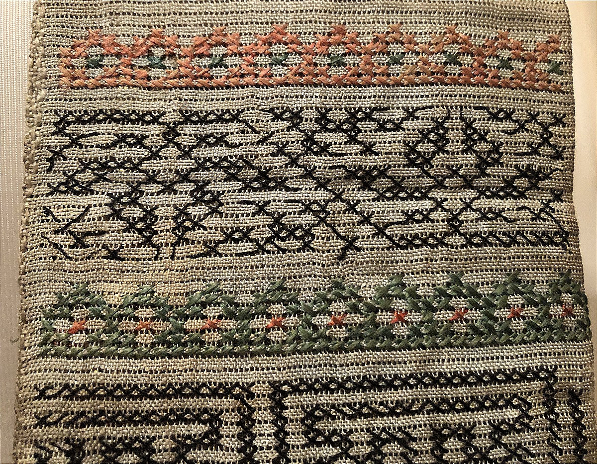 Antique Fabric, Embroidered Scarf, Chinese Go Game, Gold Thread-photo-5