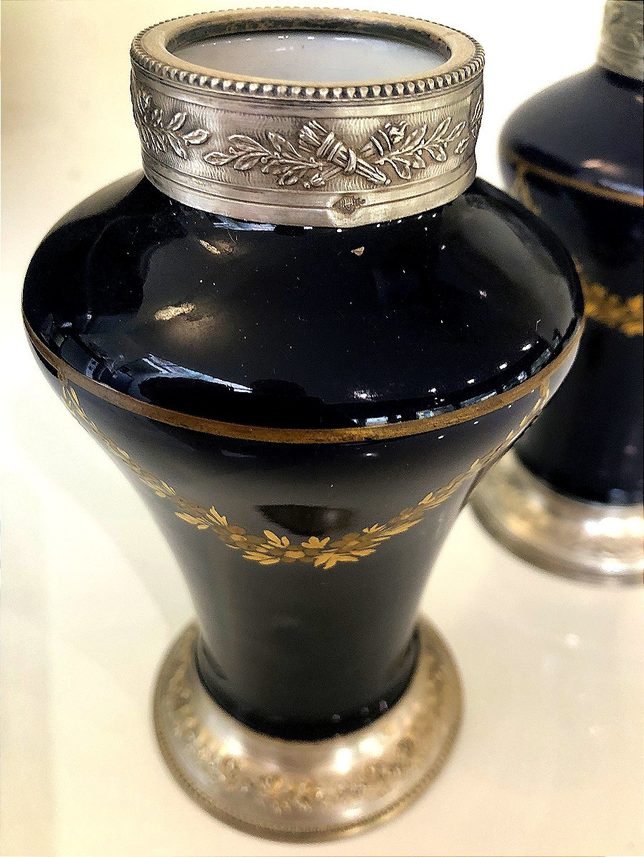PAIRE DE VASES EN PORCELAINE SEVRES LIMOGES BLEU DE FOUR ARCENT MASSIF DORE A L OR-photo-4