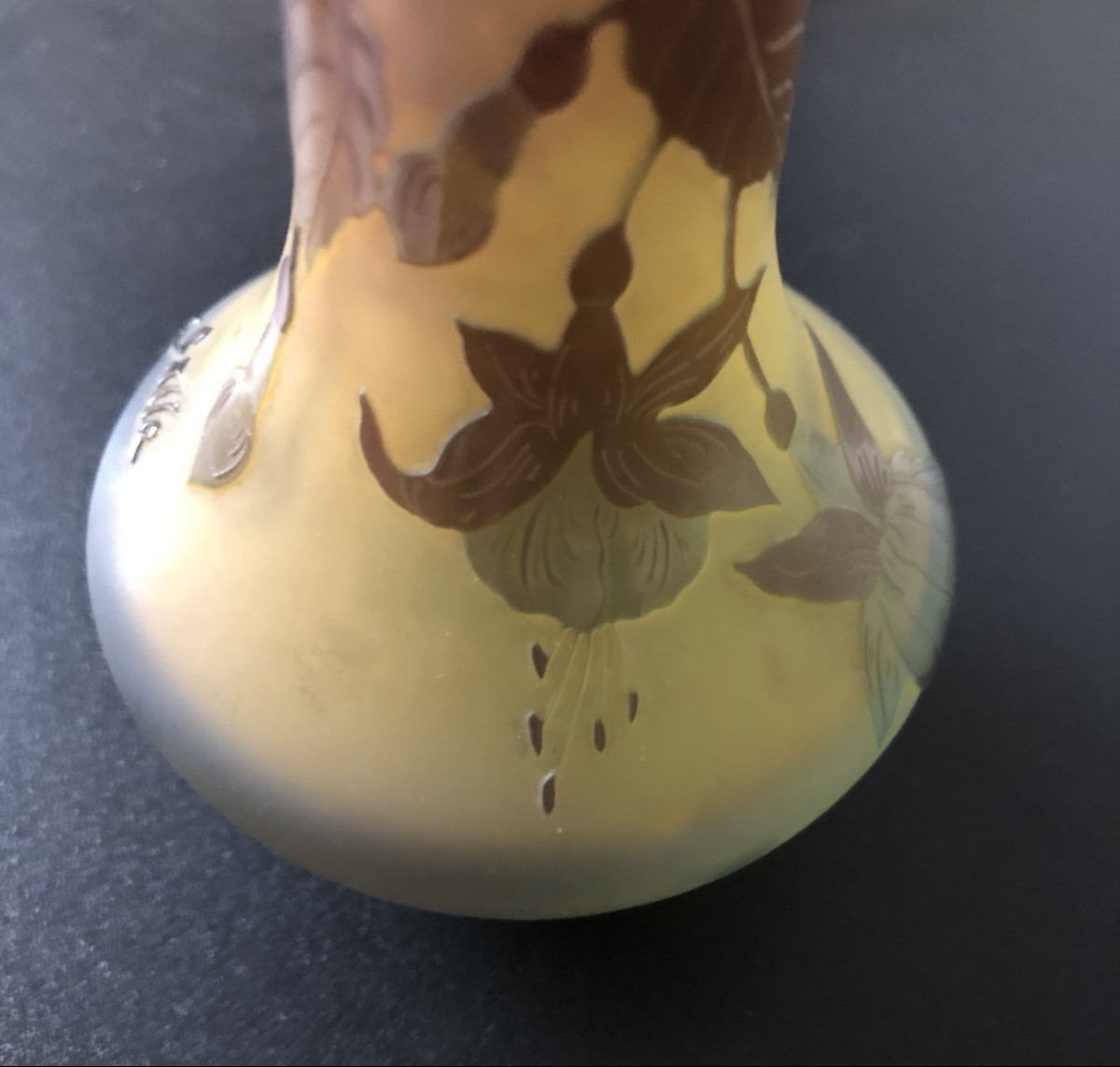 Galle Small Pate De Verre Vase Decorated With Fuchsia Flowers Authentic Art Nouveau Period-photo-3