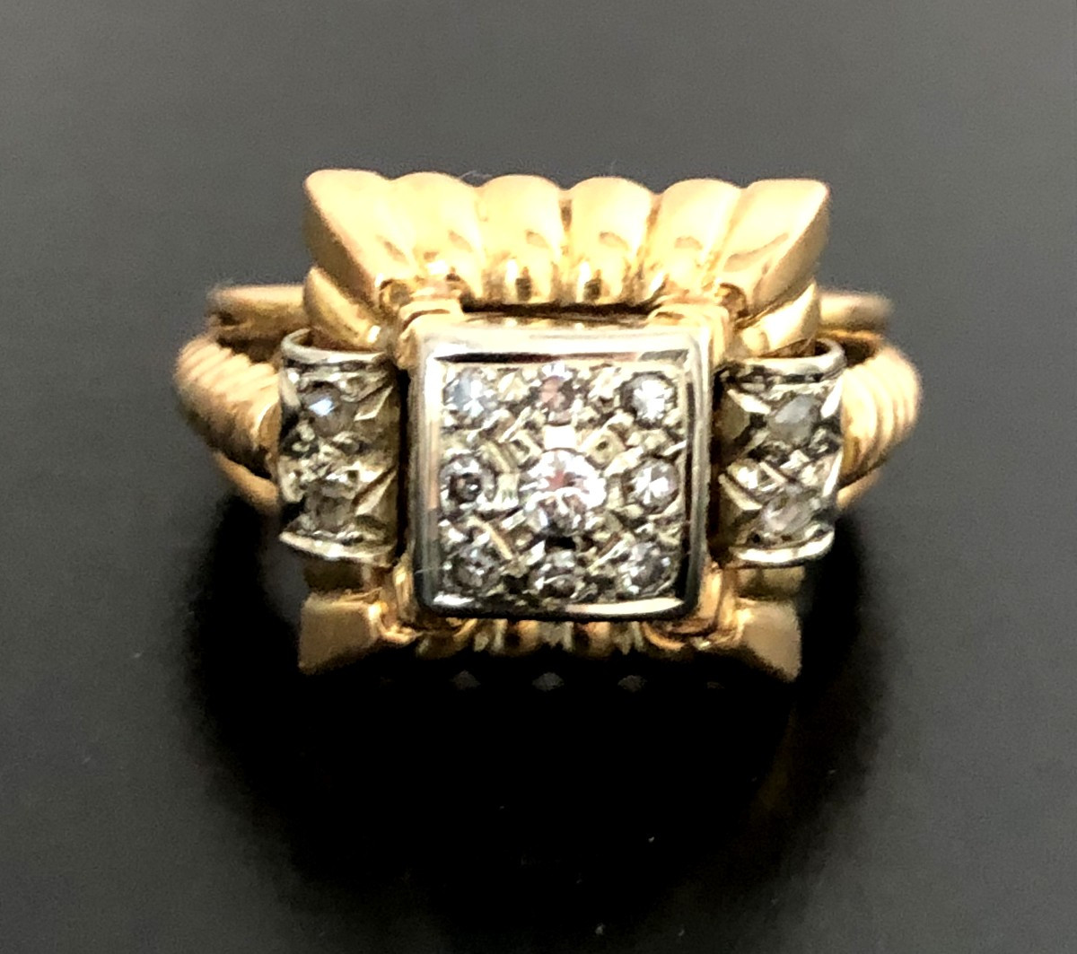BAGUE OR ET DIAMANTS