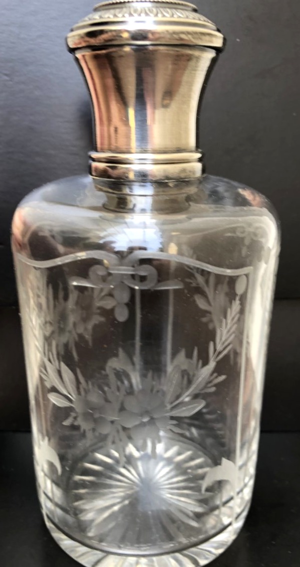N° 2 FLACON A PARFUM CRISTAL BACCARAT ET ARGENT MASSIF -photo-1