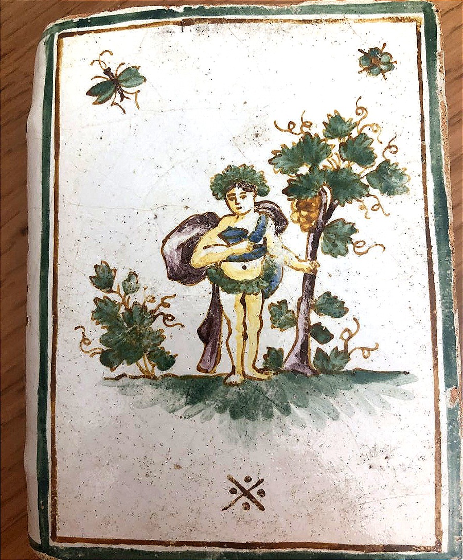 SECOUETTE A PERSONNAGE FAIENCE NEVERS  TROMPE L OEIL -photo-2