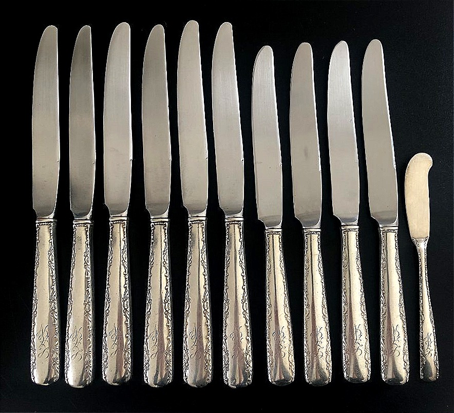 1941 Solid Silver Knife Set, Gorham American Manufacture, Camellia Monogram-photo-2