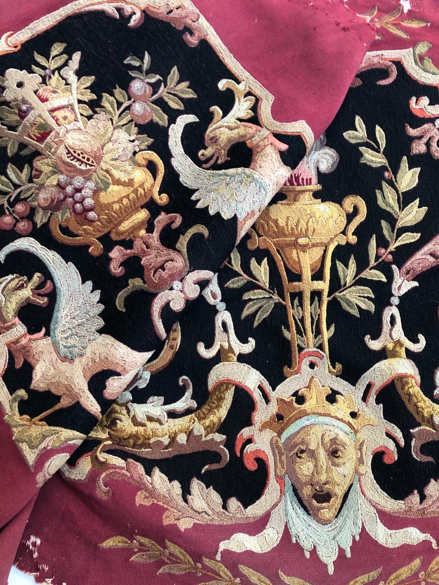 Textile Tapestry Trim Armchair XIXth Century Griffin Head Ducal Crown