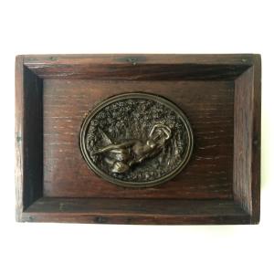 MEDAILLON EN BRONZE ENCADRE LEDA ET LE CYGNE OEUVRE MYTHOLOGIQUE ZEUS