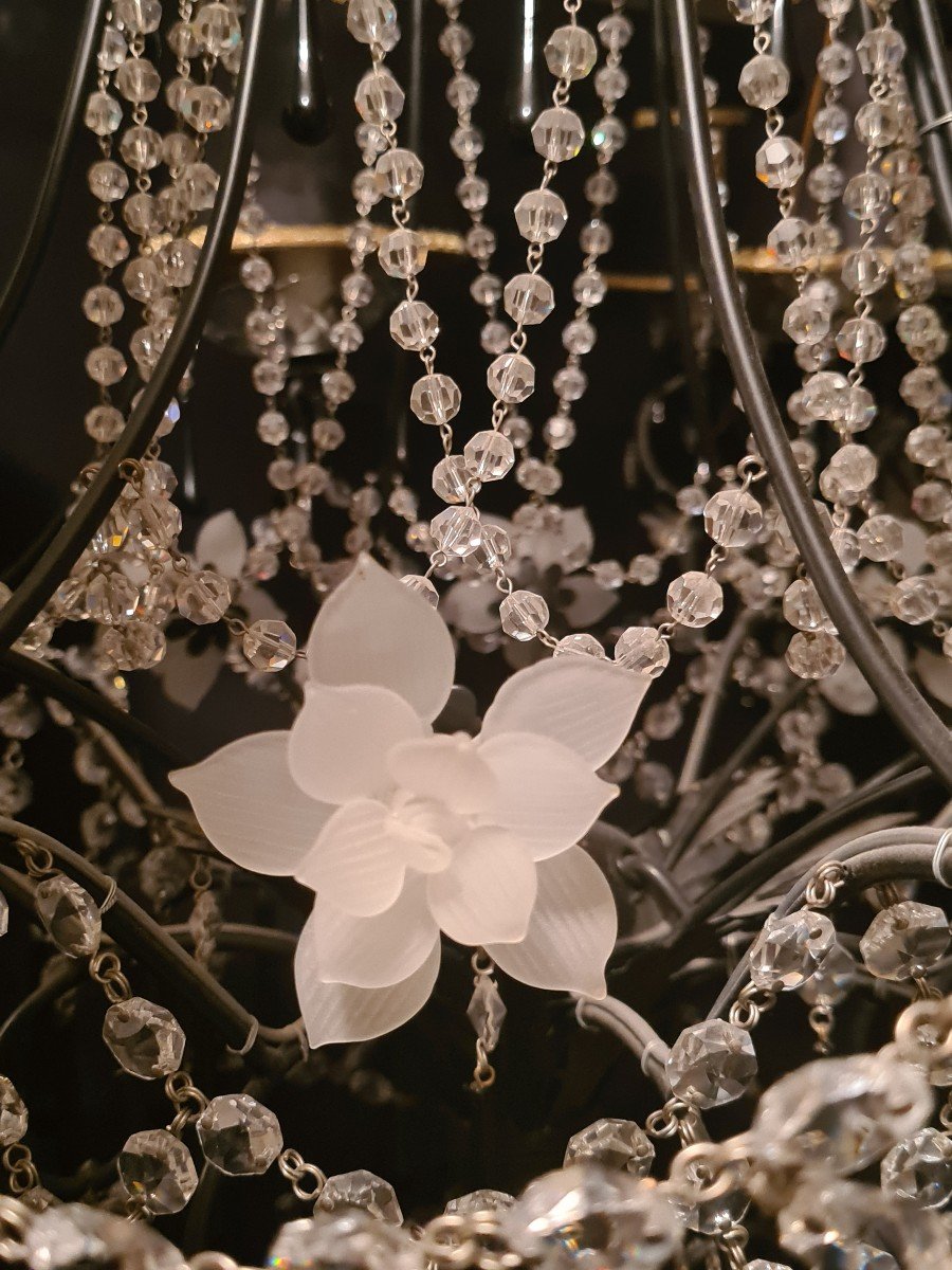 Pair Of Black Lacquered Metal Chandeliers Decorated With Faceted Beads, Drops, And Frosted Flowers-photo-2