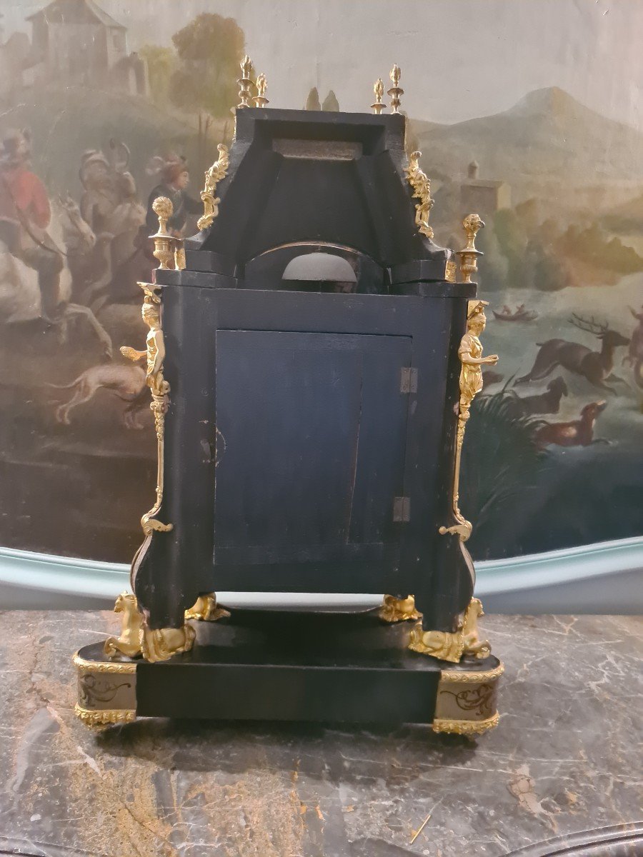 Grande Pendule Ou Cartel En Marqueterie Boulle  En Laiton Et écaille De Tortue Style Louis XIV-photo-2