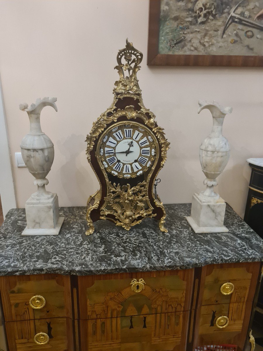 Pendule Cartel à Poser En Placage D’acajou, ép Louis XV (vers 1750), Le Cadran Signé LEVEQUE