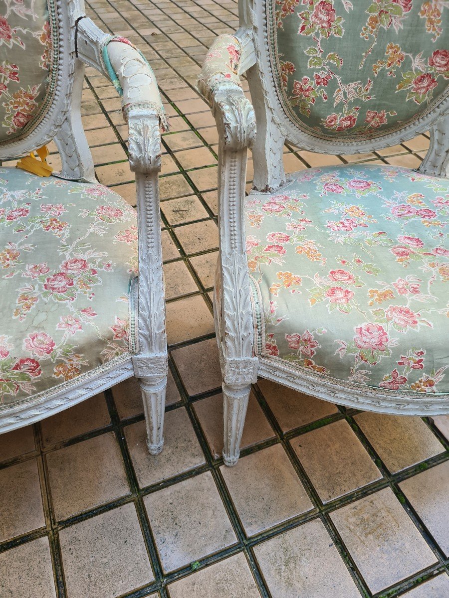 Salon époque Louis XVI En Bois Laqué Estampillé Forget (4 Fauteuils + 1 Canapé) -photo-2