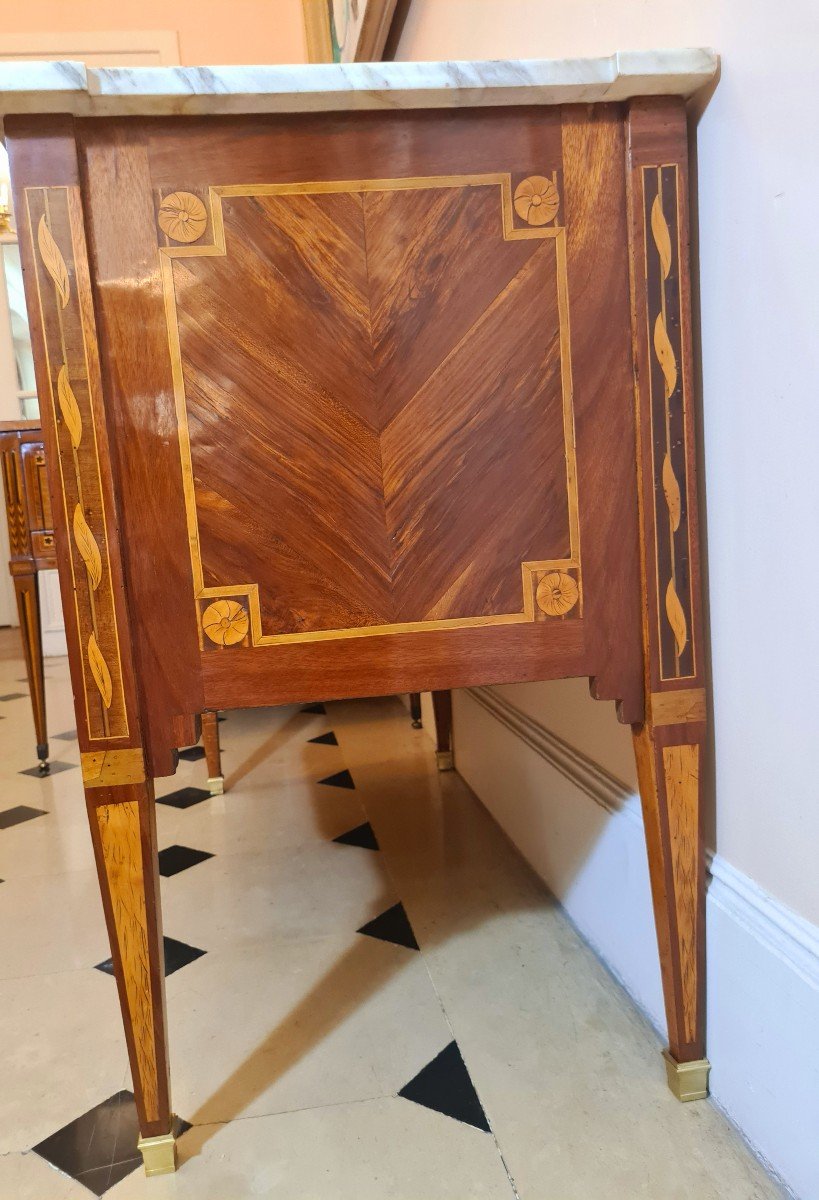 Provençal Sauteuse Commode, Late 18th Century-photo-2