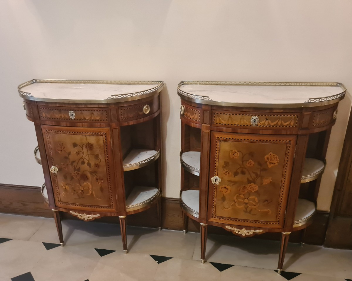 Paire de consoles  demi-lune dits « à l’anglaise , estampillées AME FOURNIER - Ep Napoléon III.