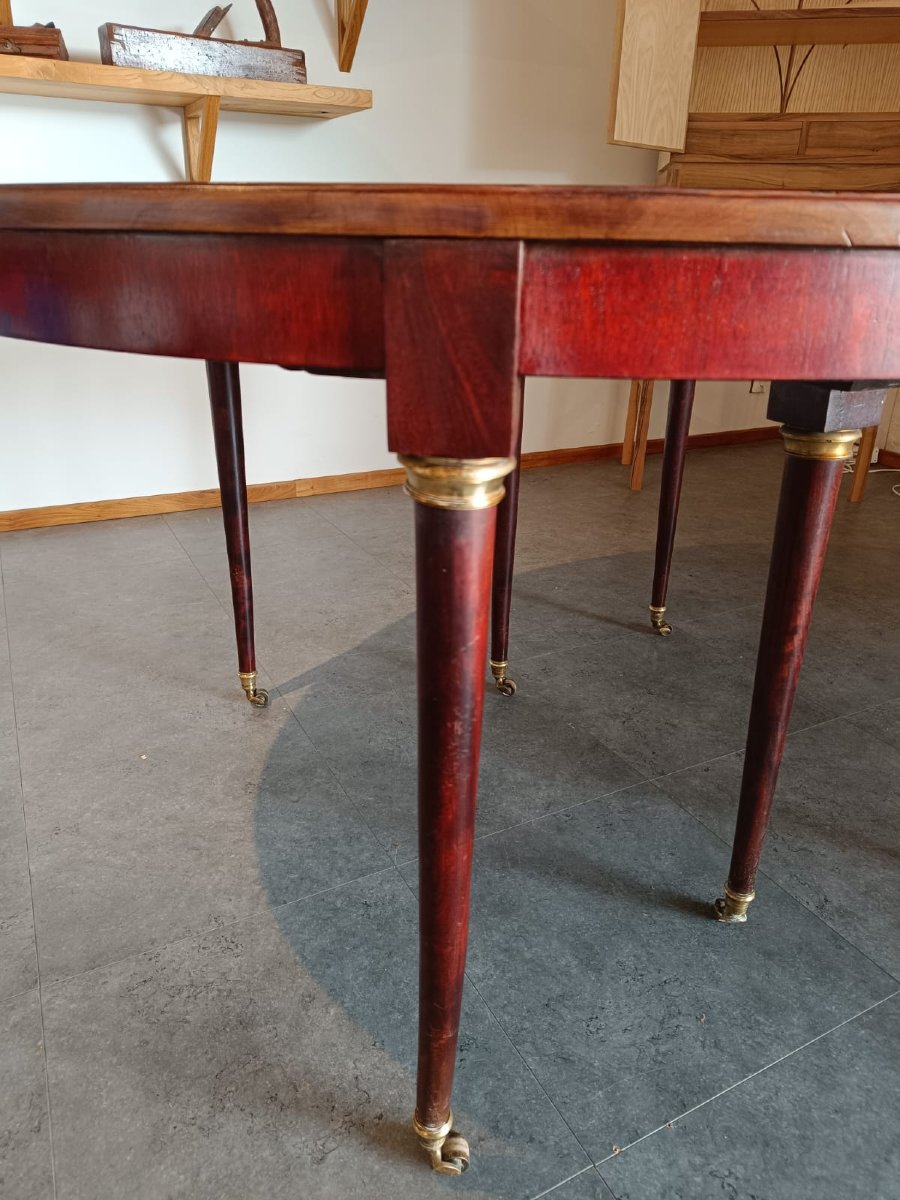 Table de salle à manger en acajou Époque Restauration, vers 1820. -photo-3