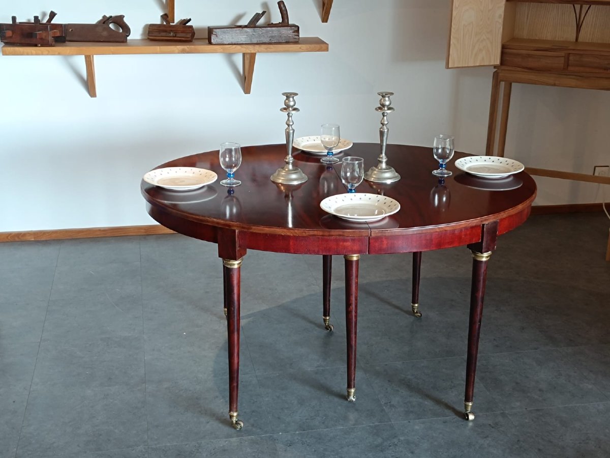 Table de salle à manger en acajou Époque Restauration, vers 1820. -photo-5