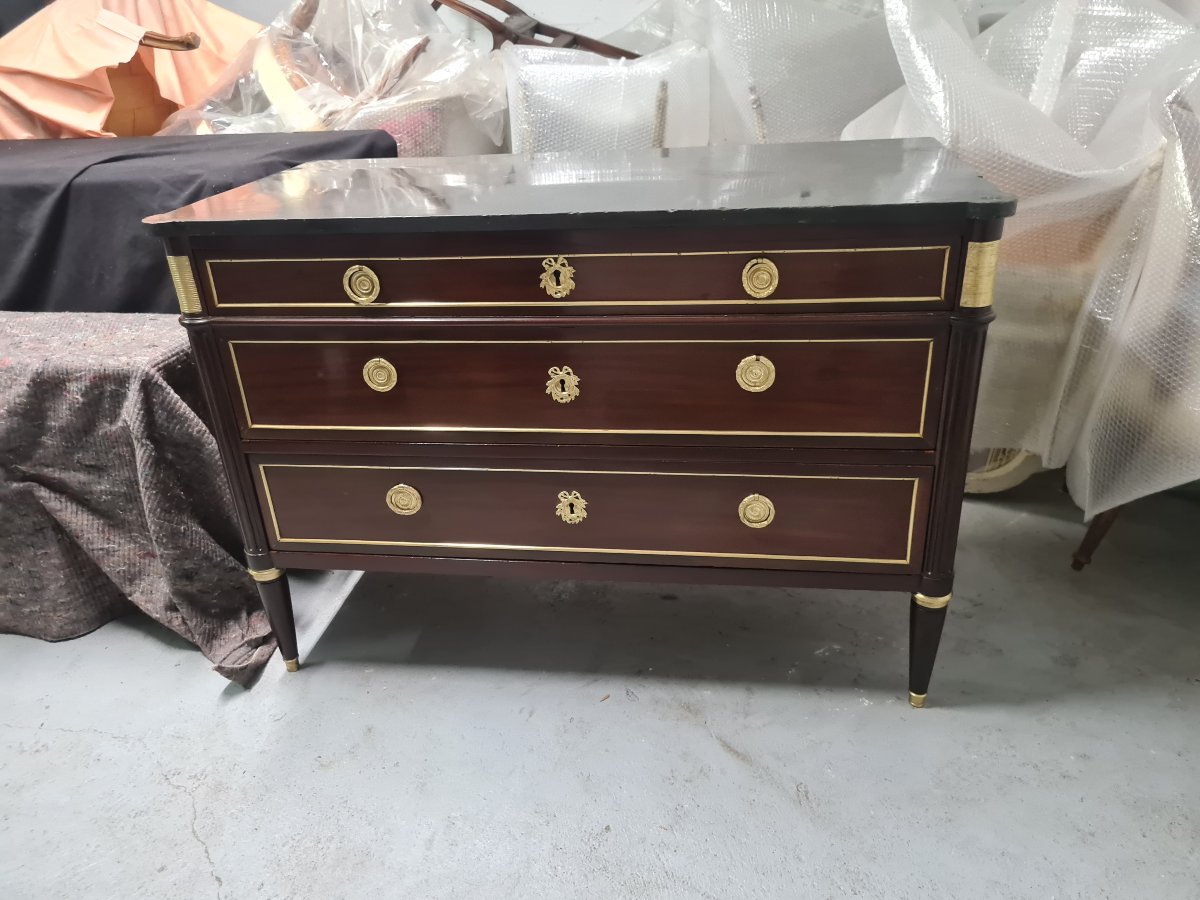 Commode Louis XVI en acajou vers 1785.-photo-4