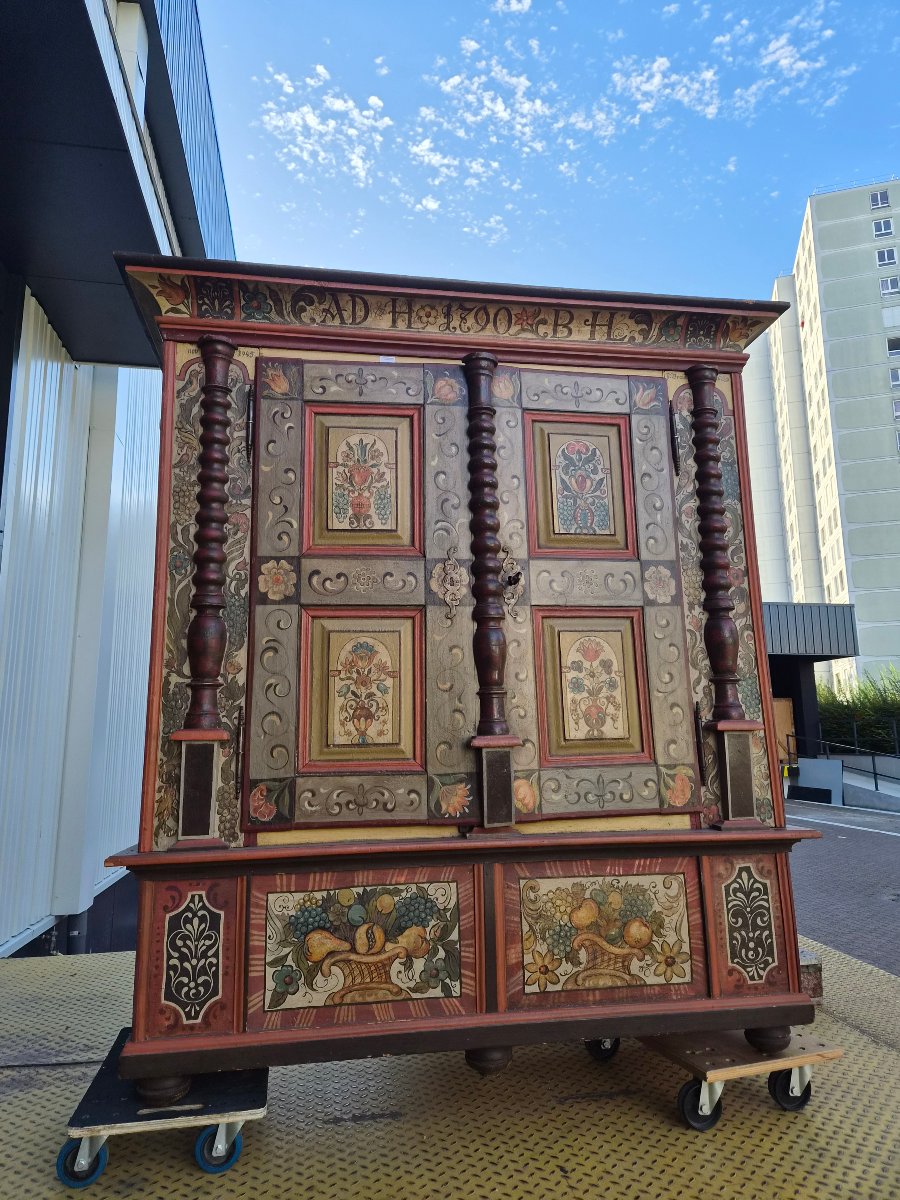  41 Late 18th-century Tyrolean Painted Wood Armoire.-photo-7