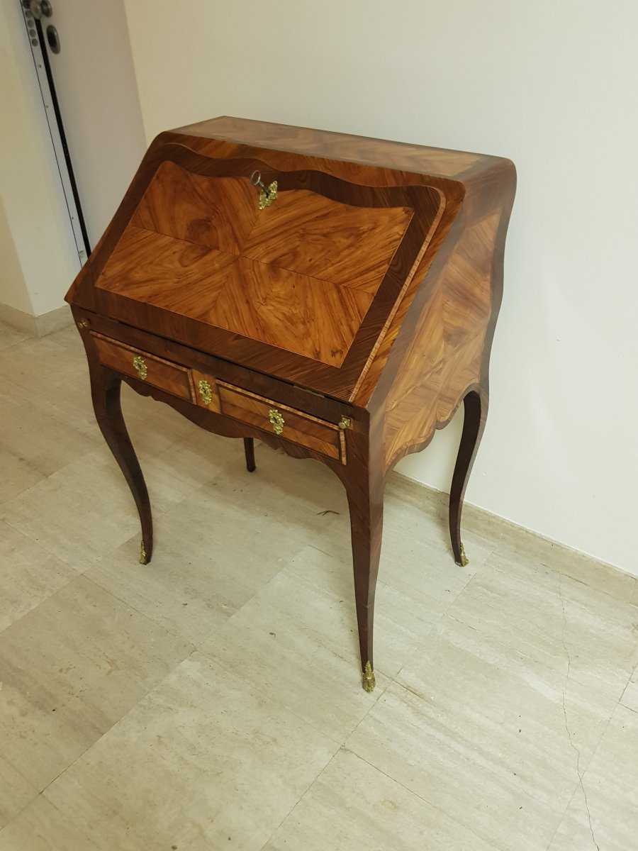 Bureau De Pente Epoque Louis XV, Vers 1760, En Placage De Bois De Rose, bois de violette.-photo-2