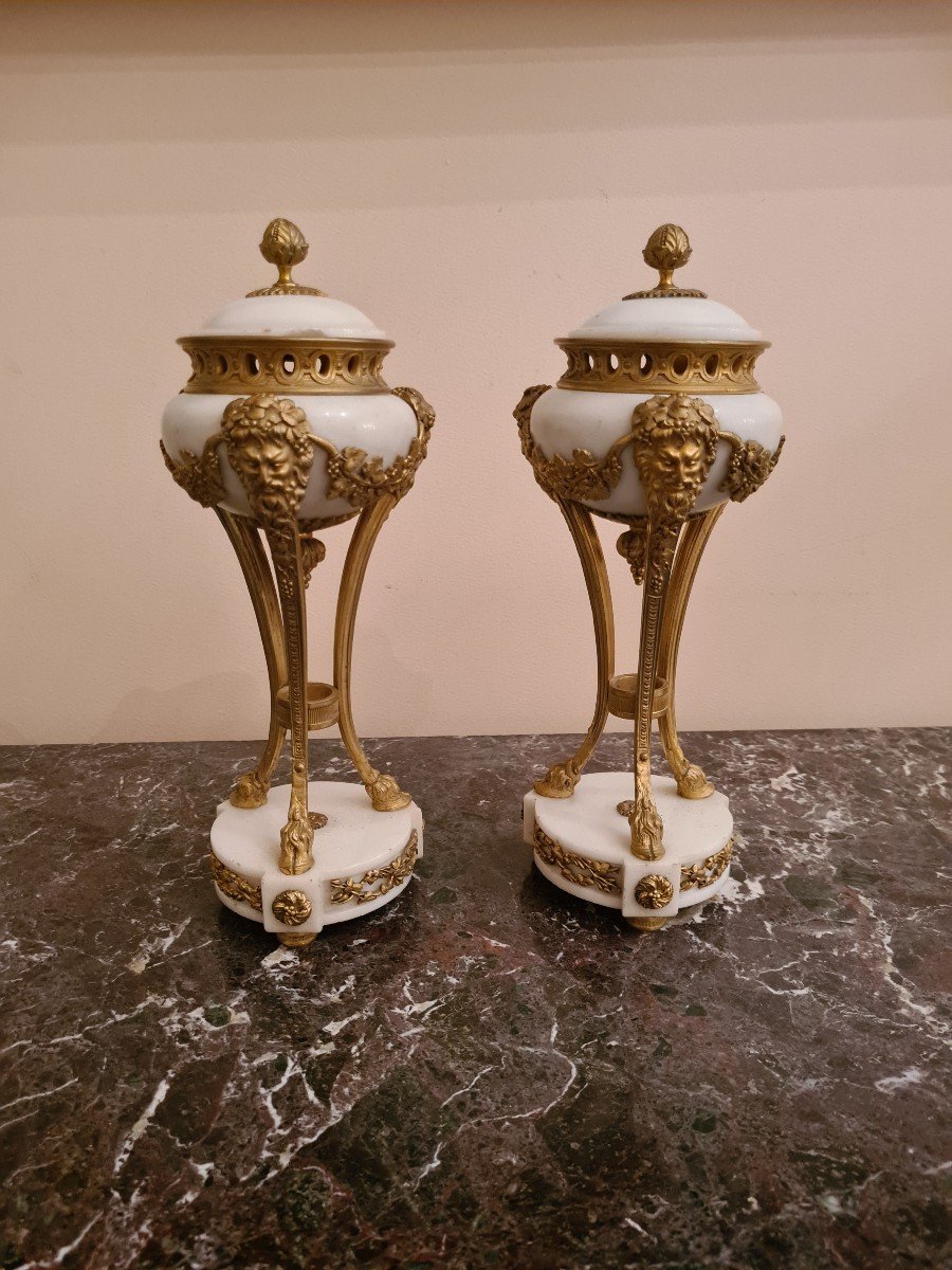 Paire De Cassolettes Brûle-parfums De Style Louis XVI Vers 1850