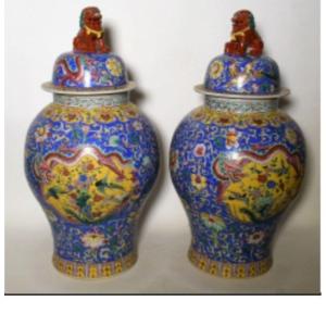 Large Pair Of Potiches Early XXth Canton Porcelain.