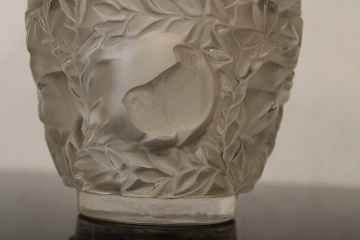 Vase ovoïde Lalique, modèle Bagatelle-photo-3